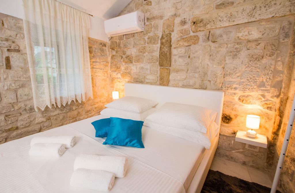 Apartment Toma Trogir Exterior foto