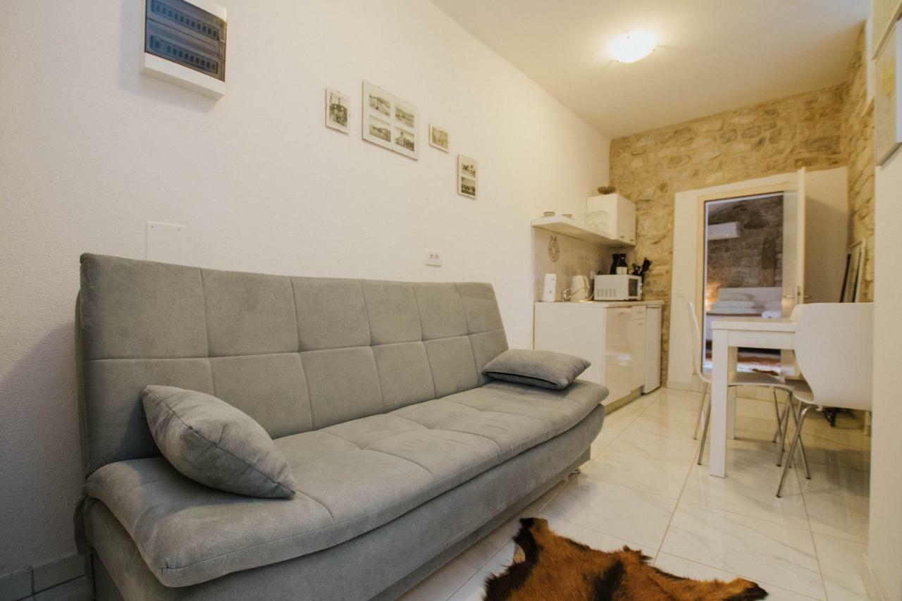 Apartment Toma Trogir Exterior foto